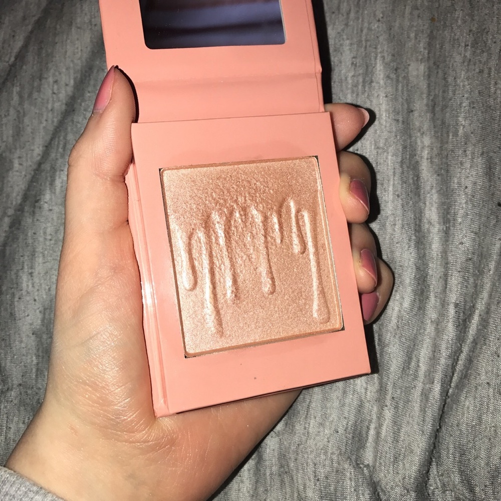 Strawberry Shortcake Kylighter