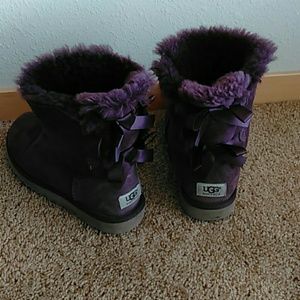Plum Bailey Bow Ugg boots