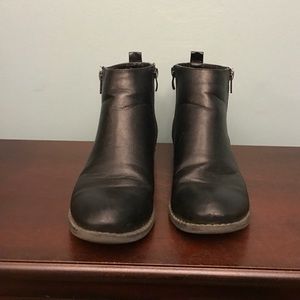 Black double zip up booties