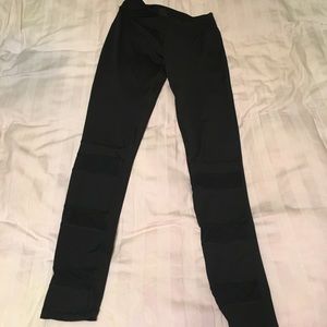 Electric yoga mesh cut out legging