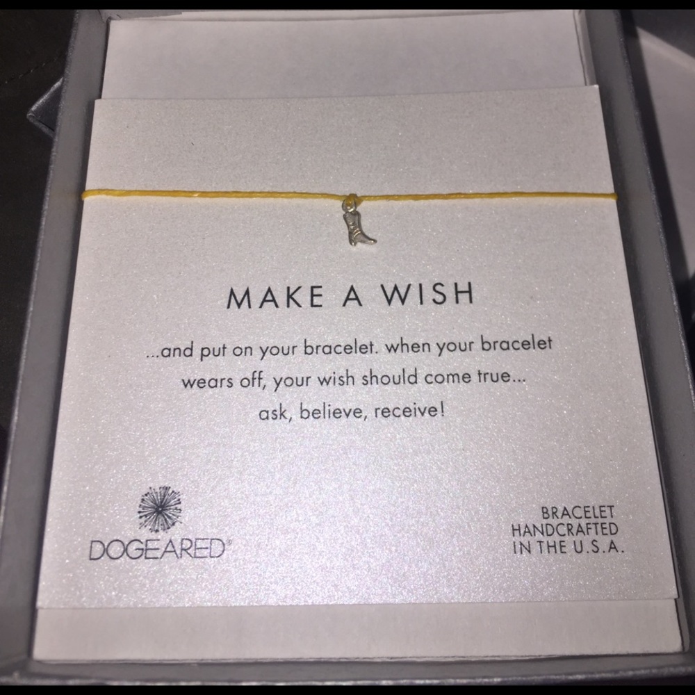 Dogeared cowboy boot bracelet NIB