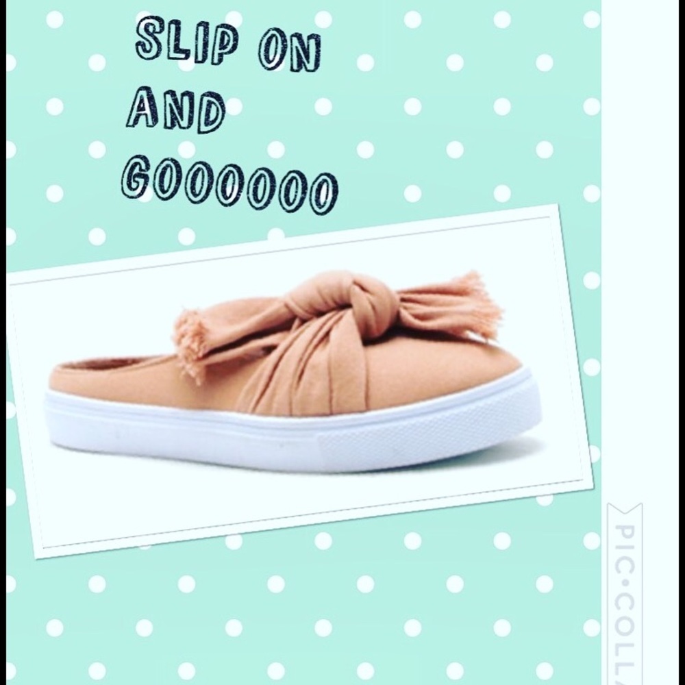 Last pair sz 5.5 Dark Blush canvas flop slide NIB - Picture 3 of 4