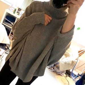100% Italian CASHMERE sweater