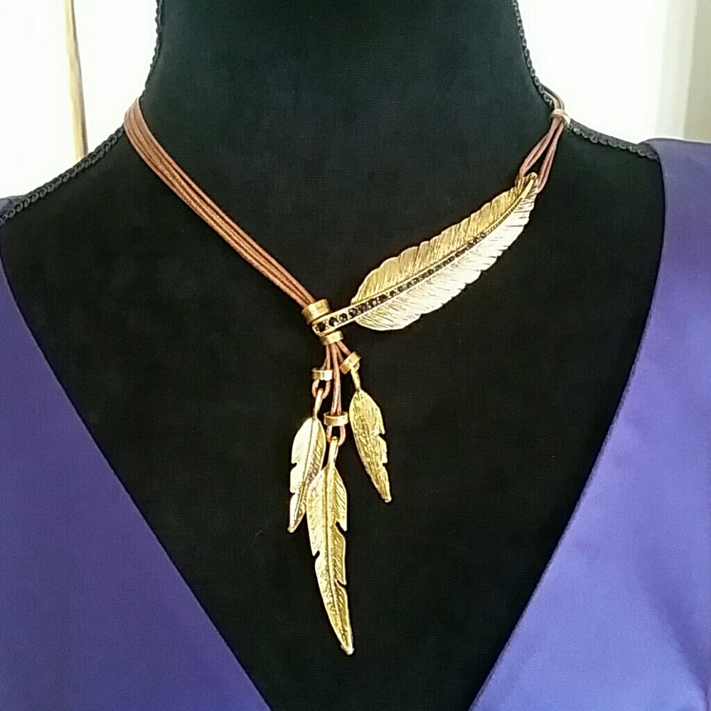 Feather necklace