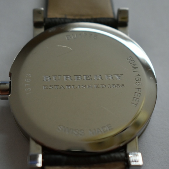 Burberry Smoked Check Watch - Picture 4 of 5