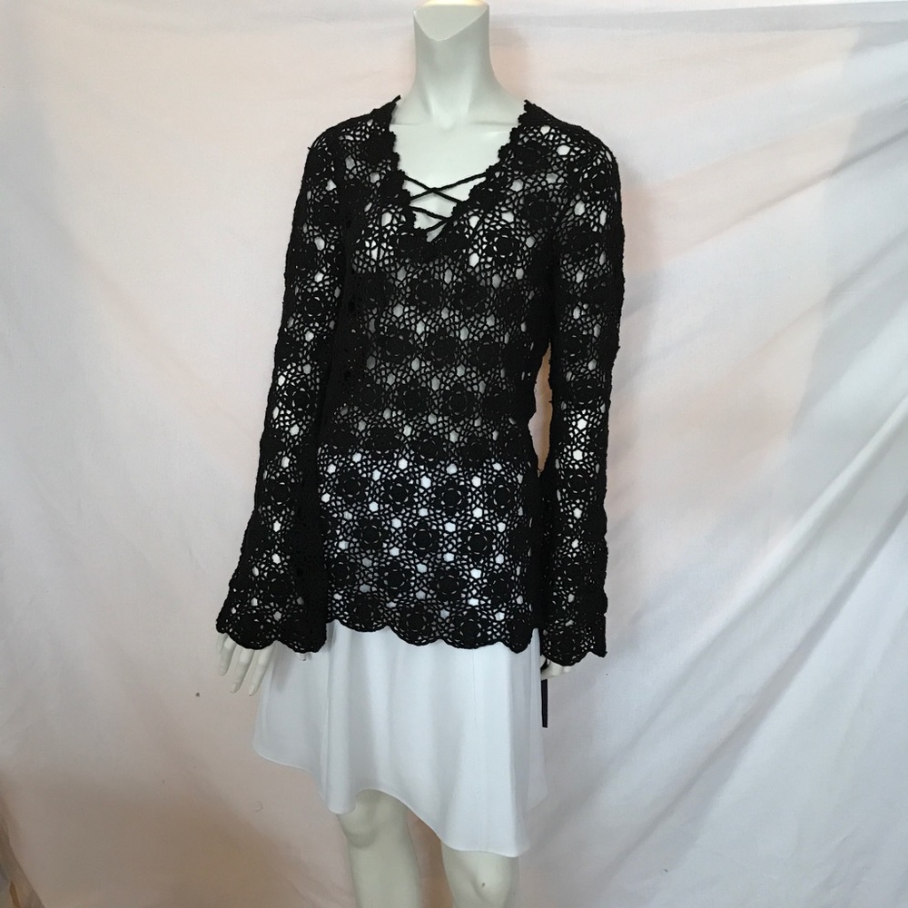 Kenneth Cole $200 Bell Sleeves Sweater Tunic Top NWT S - Picture 2 of 4