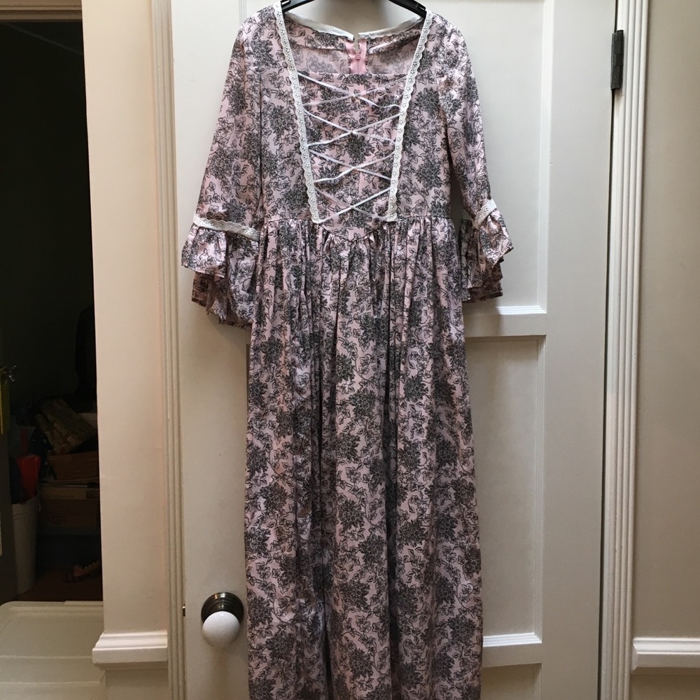 Kids Colonial Costume Handmade w/bonus lace shawl - Picture 3 of 8
