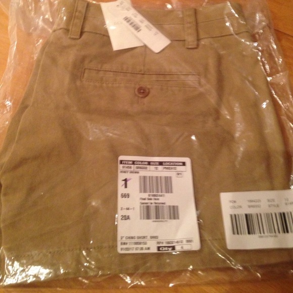 NWT Khaki J.Crew 3" chino shorts - Picture 3 of 5