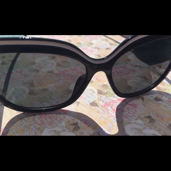 Closet closing! 🎉HP!! 🎉 Sunglasses for summer! - Picture 4 of 4