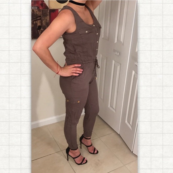 Olive jumpsuit - Picture 2 of 2