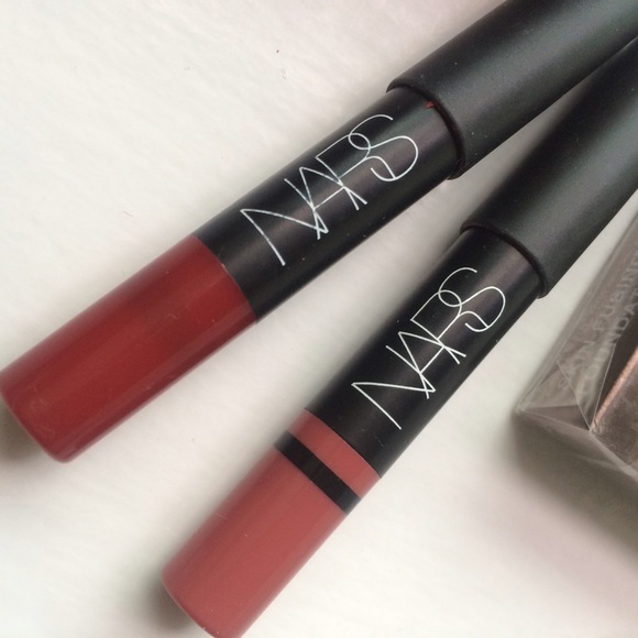 Sold - Picture 2 of 4