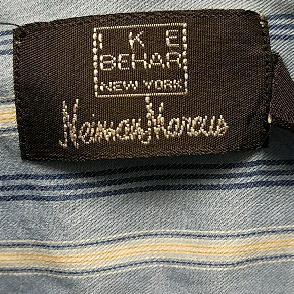 Neiman Marcus button down shirt - Picture 3 of 4