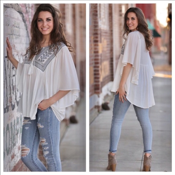 Ivory Embroidered Tunic - Picture 2 of 3