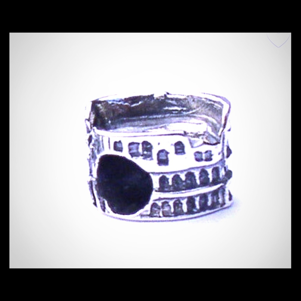 Chamilla Charm