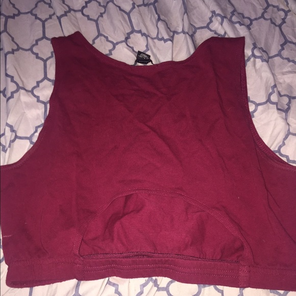 36 Forever 21 Logo Crop Tank - Picture 2 of 2