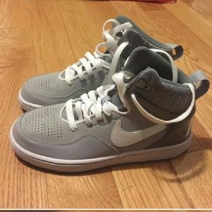 Nike youth 5.5 Grey hightops