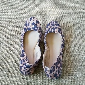 Leopard flats size 9