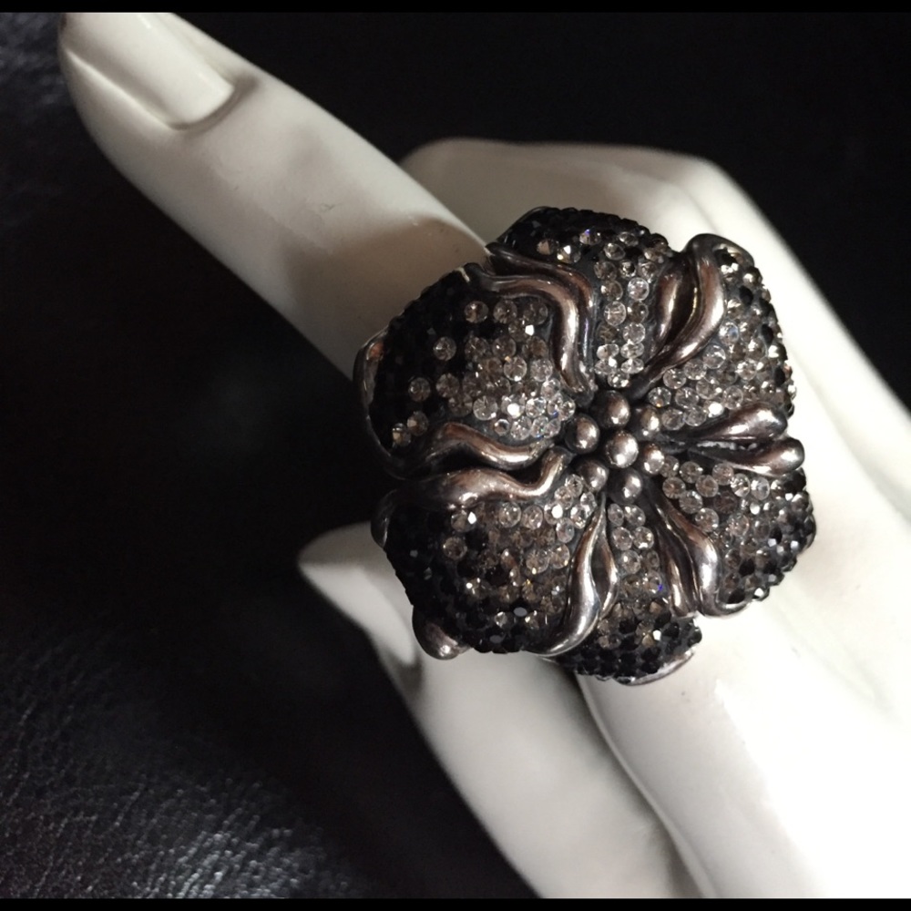 NEW 925 SS crystal pave statement bold flower ring - Picture 6 of 8