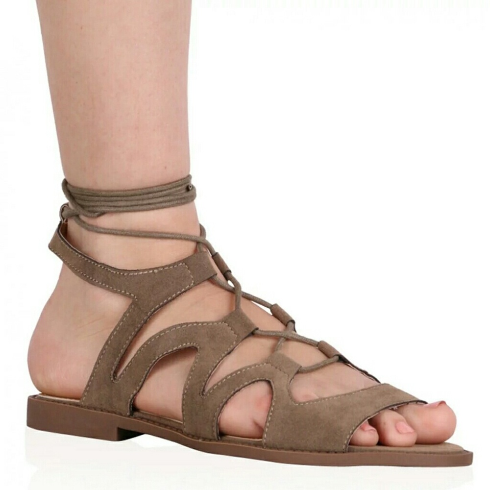 BOHO Lace up gladiator sandals