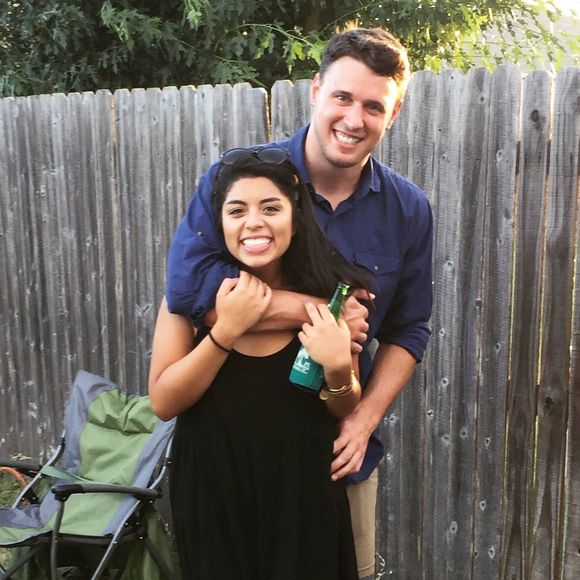 Meet your Posher, Daniella - Picture 1 of 1