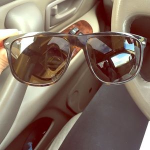 Ran ban 4147 tortoise sunglasses