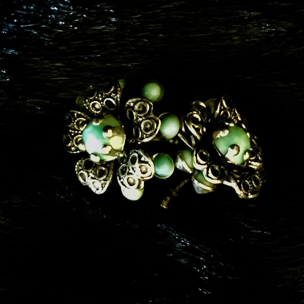 Vintage screwbon turquoise earrings 1950