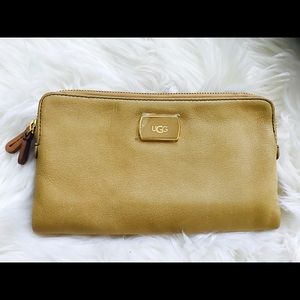 Authentic UGG Tan Calfskin Tri-Zipper Clutch *NWOT
