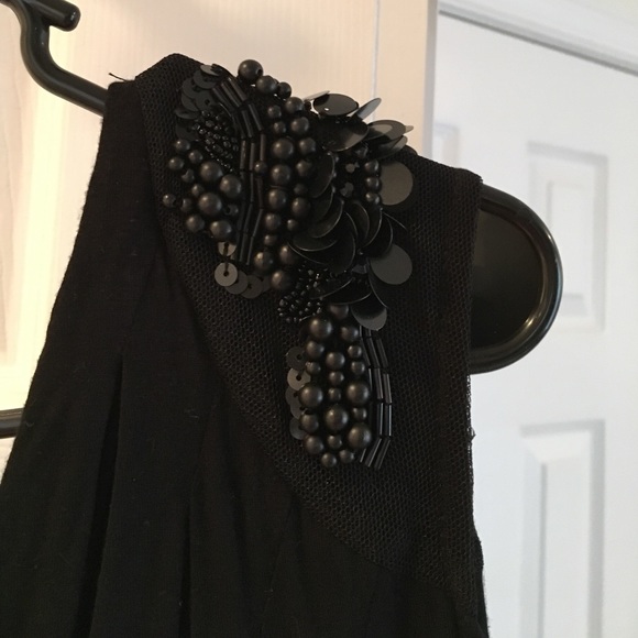 Too - Picture 2 of 2