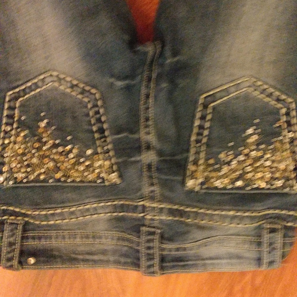 Jeans - Picture 3 of 4