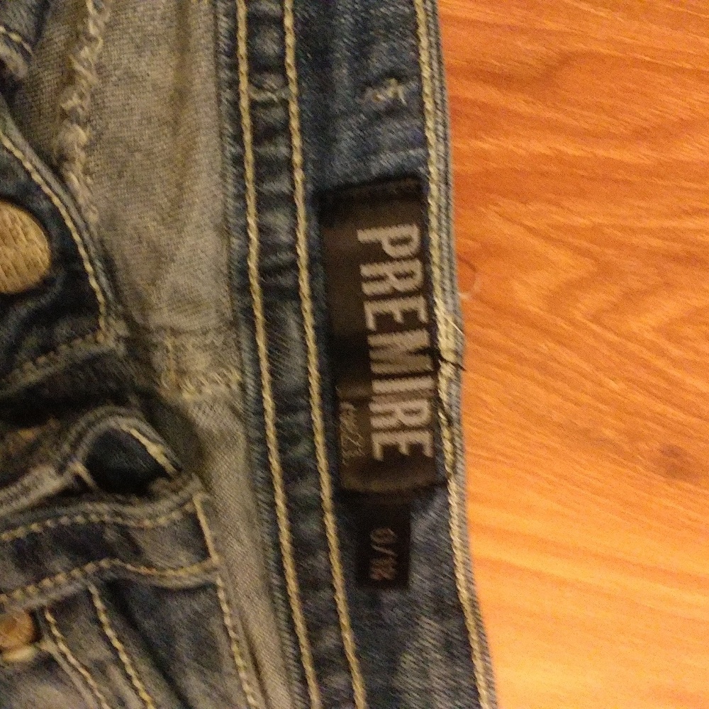 Jeans - Picture 4 of 4