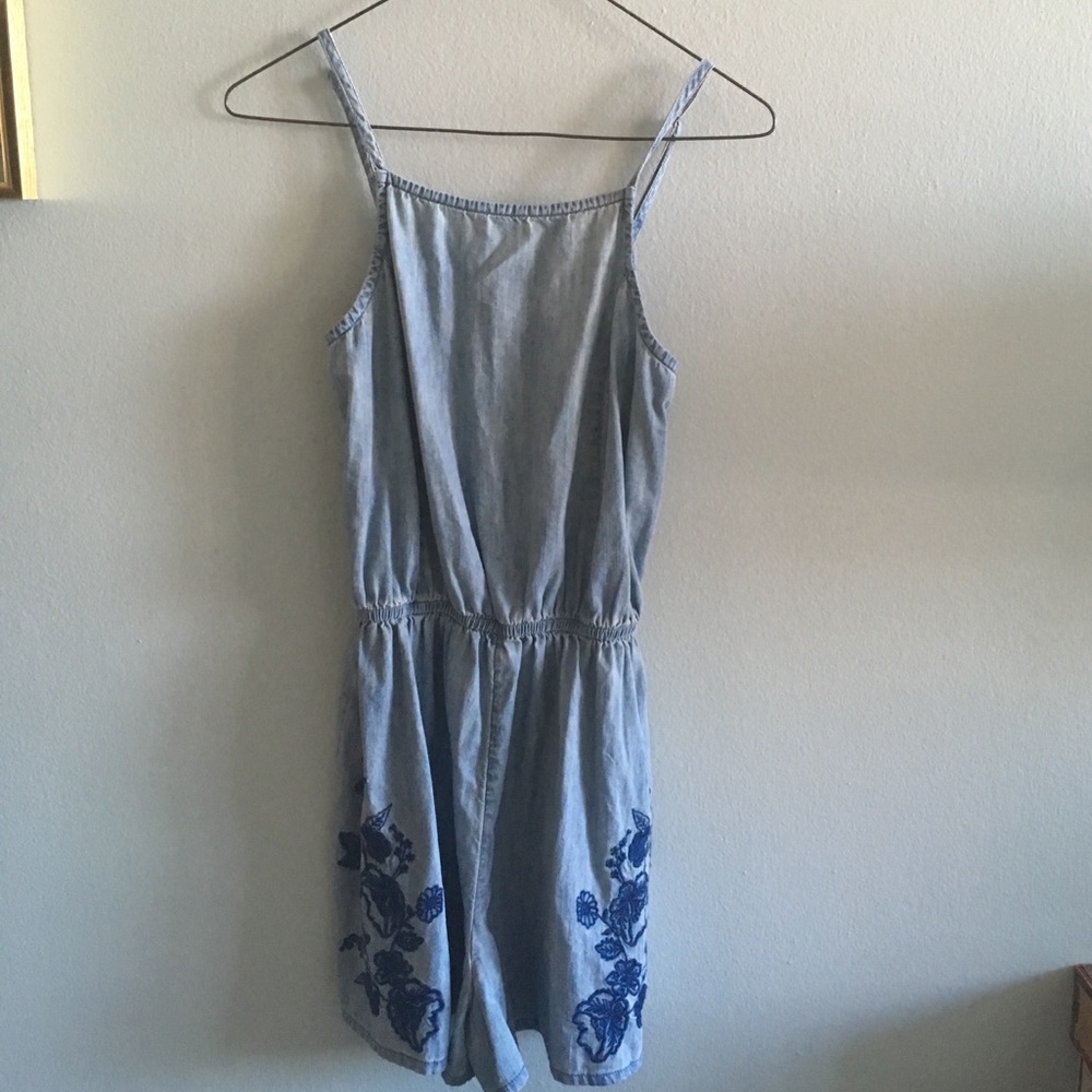 Prairie Embroidered Denim Romper NWOT