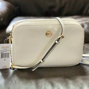 Michael Kors Fulton leather Crossbody. NWT