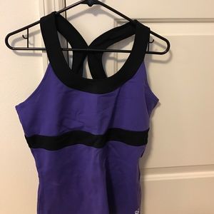 Athletic Tank w Built in Bra