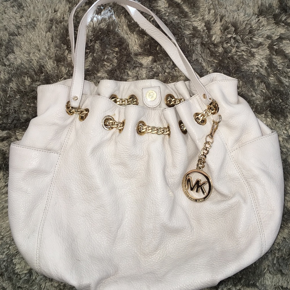 ✨Buy Now!Cream Leather MK Bag✨