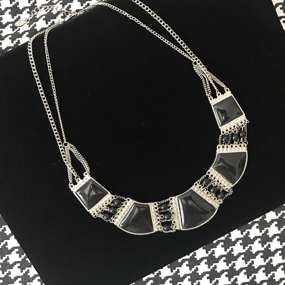 🥀Bijoux Terner Silver & Black Necklace 🎀