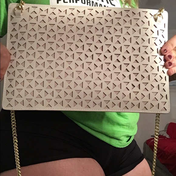 Elizabeth and James gold plated purse - Picture 7 of 7
