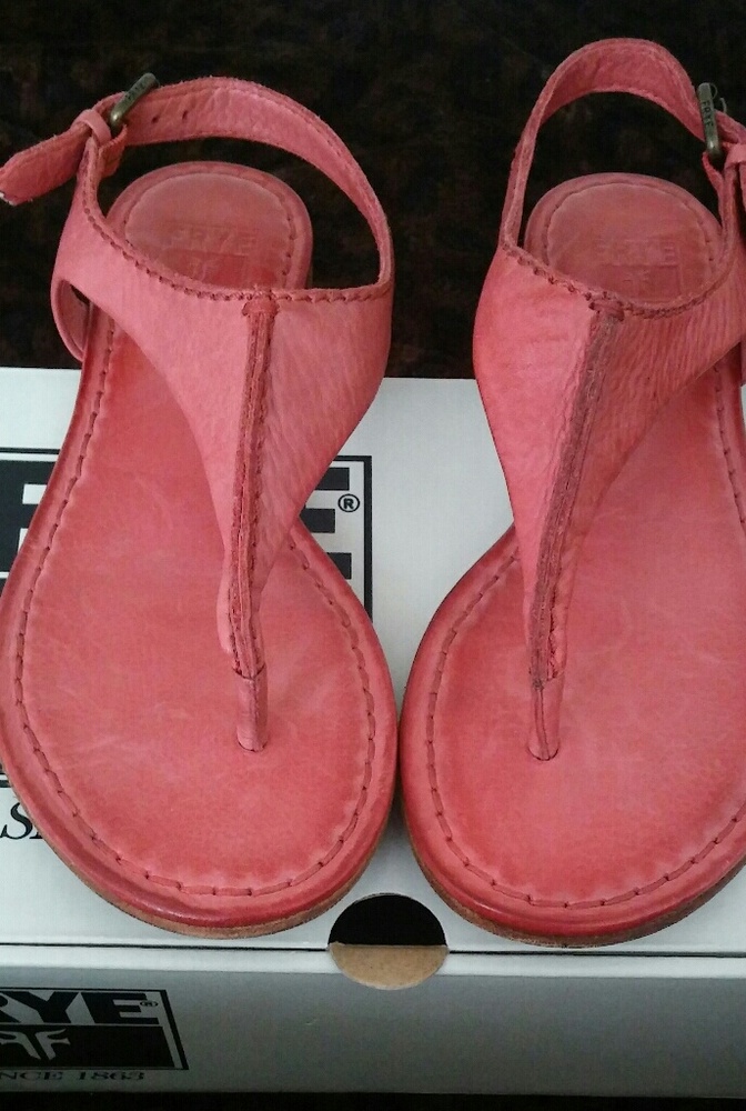 Thong sandals (Ignore asking price! Read details!)