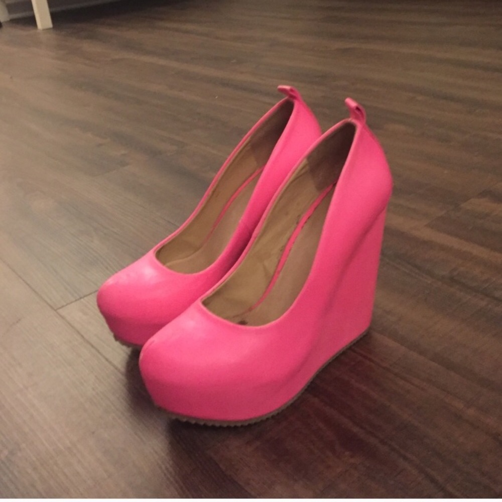 Aldo Breckelle platform size 8, great condition