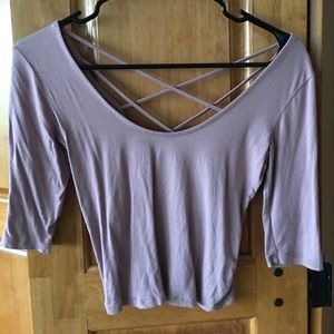 Mid sleeve crop top!