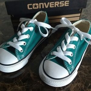 NWT Teal Converse infant size 6