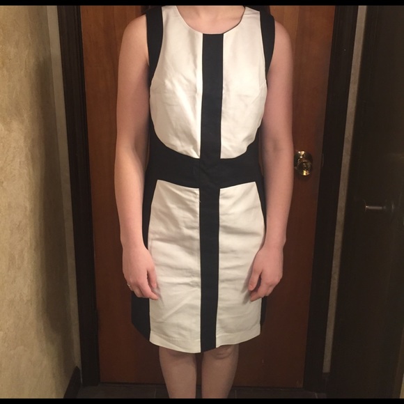 Willi Smith Black and White Dress Size 6 - Picture 1 of 6