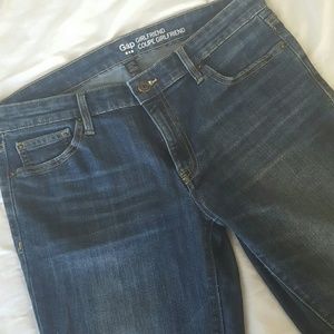 EUC GAP Girlfriend jeans - Vintage wash