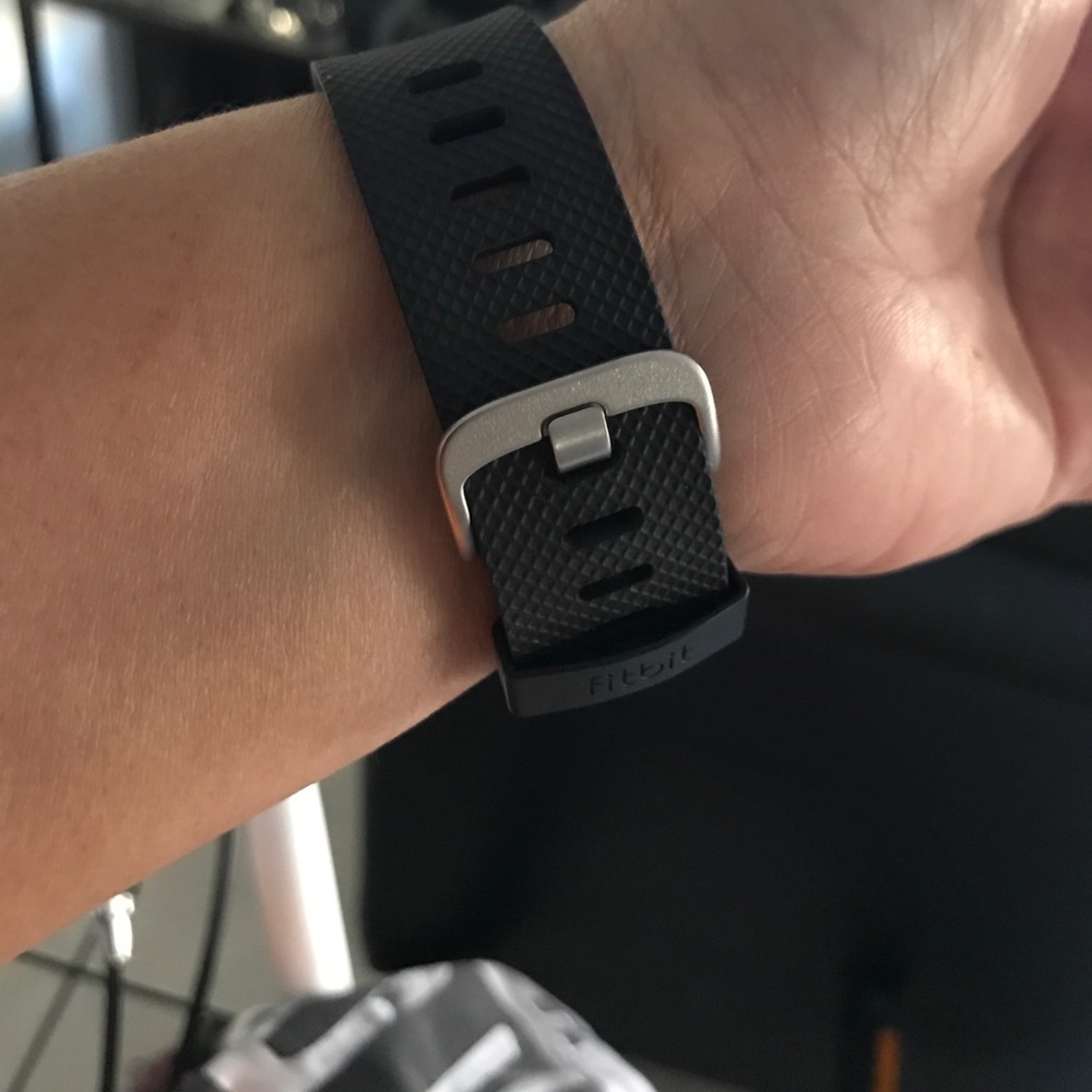 Sold💰Fitbit Charge😎 - Picture 2 of 3