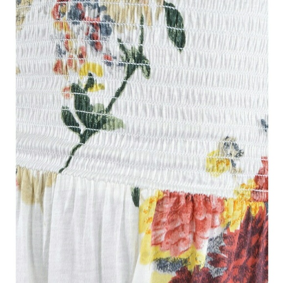 ❤ONLY 1 LEFT❤Floral Jumper - Picture 3 of 4