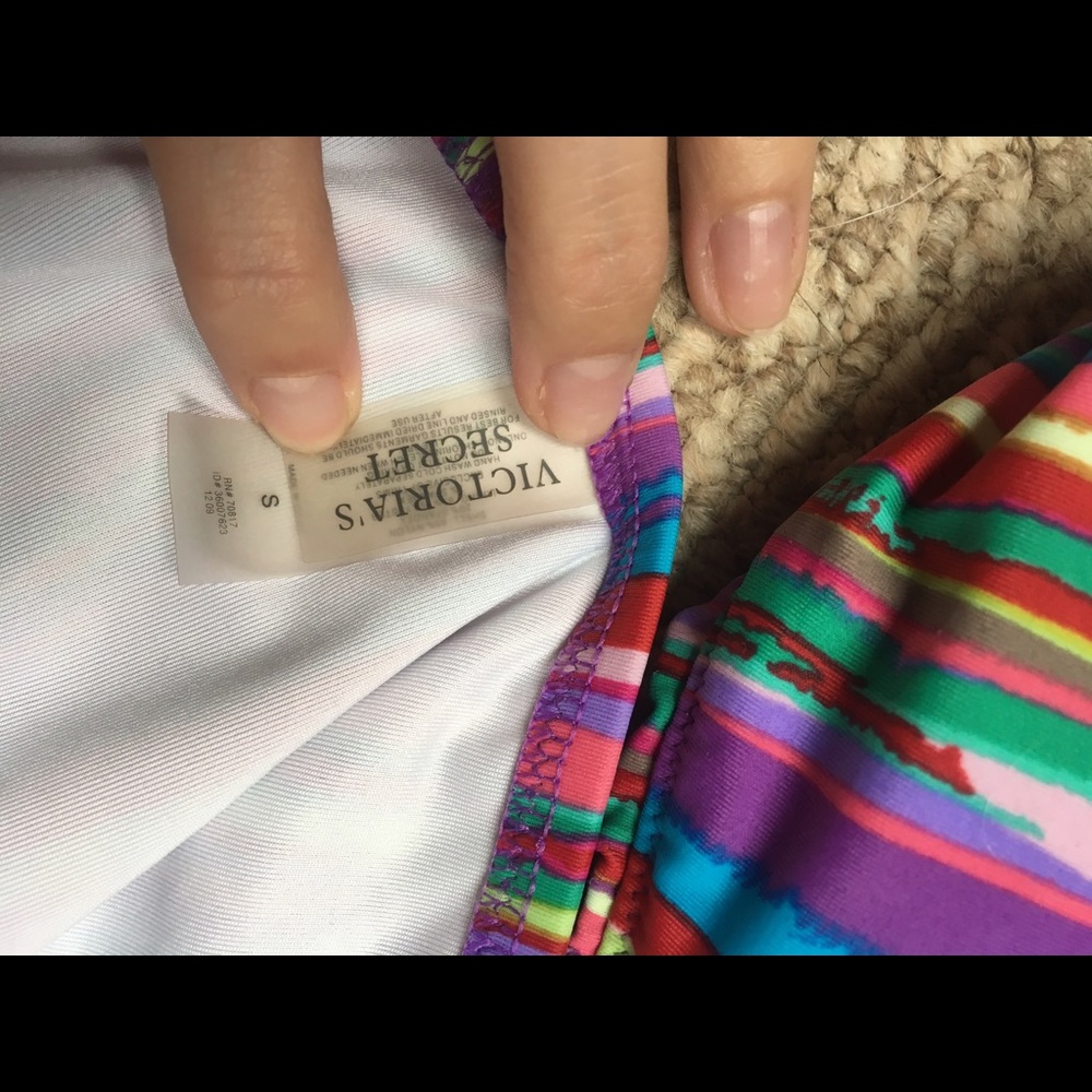 Bikini - Picture 5 of 5