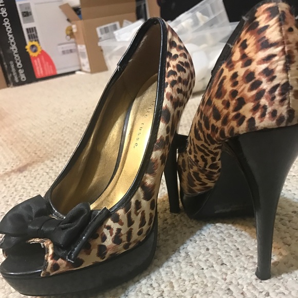 Leopard print peep toe pumps - Picture 3 of 3