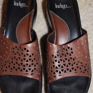 Clarks Indigo slides, size 8.5