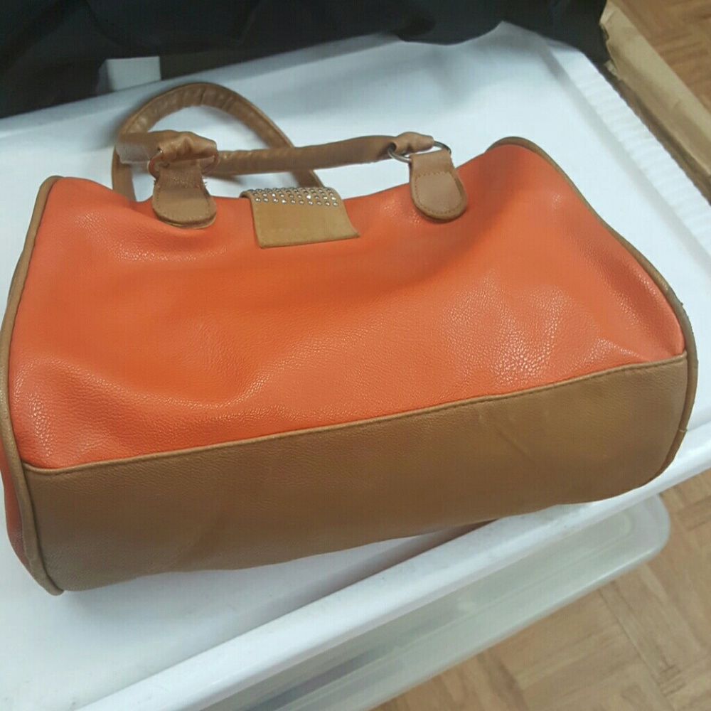 Bag - Picture 2 of 3