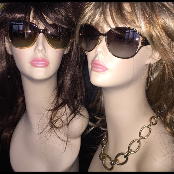 VTG Unworn Versace gold black sunglasses purchased at Sunglasses Hut @ 2010-2014
