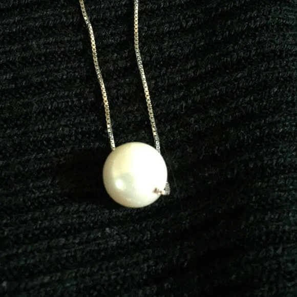 925 Sterling silver Freshwater Pearl Necklace18" - Picture 2 of 4